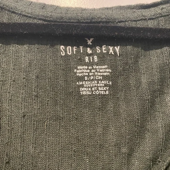 Long Sleeved Ribbed Shirt - Picture 3 of 3